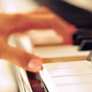 把jiji❌进女班长屁屁里游戏
